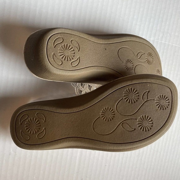 Cliffs By White Mountain Thong Sandals White Embellished with tiny Rhine… - Picture 11 of 14